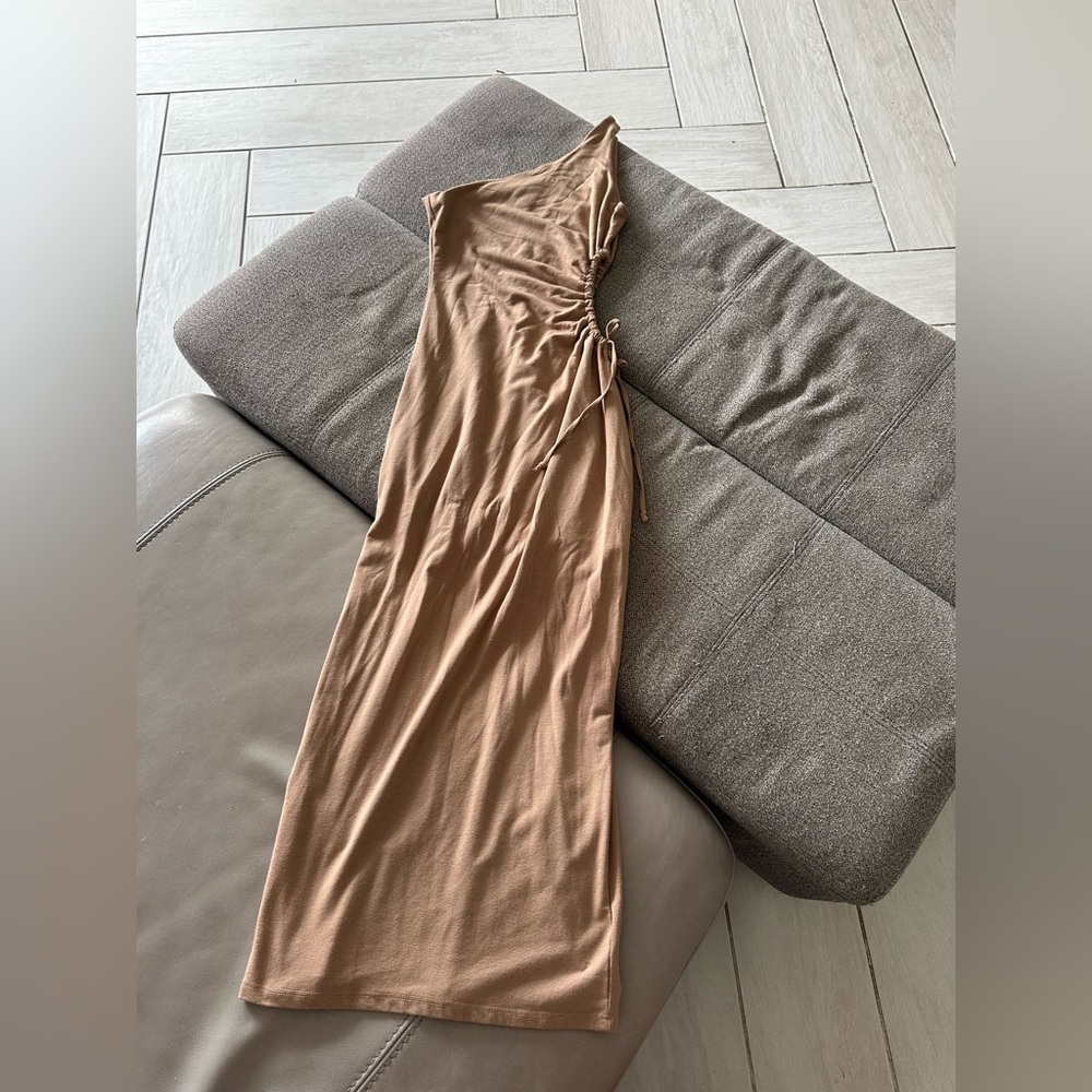 Wild Fable One-Shoulder Ruched Side Midi Dress